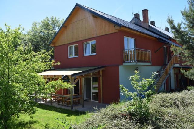 Penzion Slunecno Dobšín Bagian luar foto