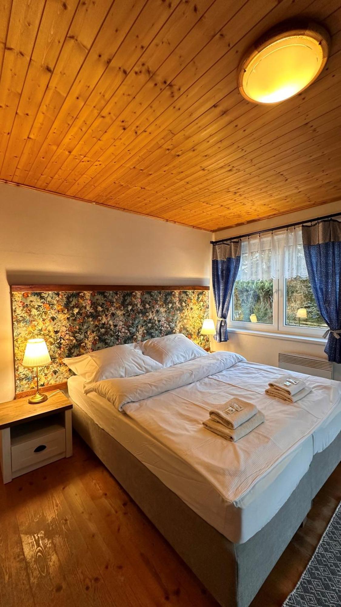 Penzion Slunecno Dobšín Bagian luar foto