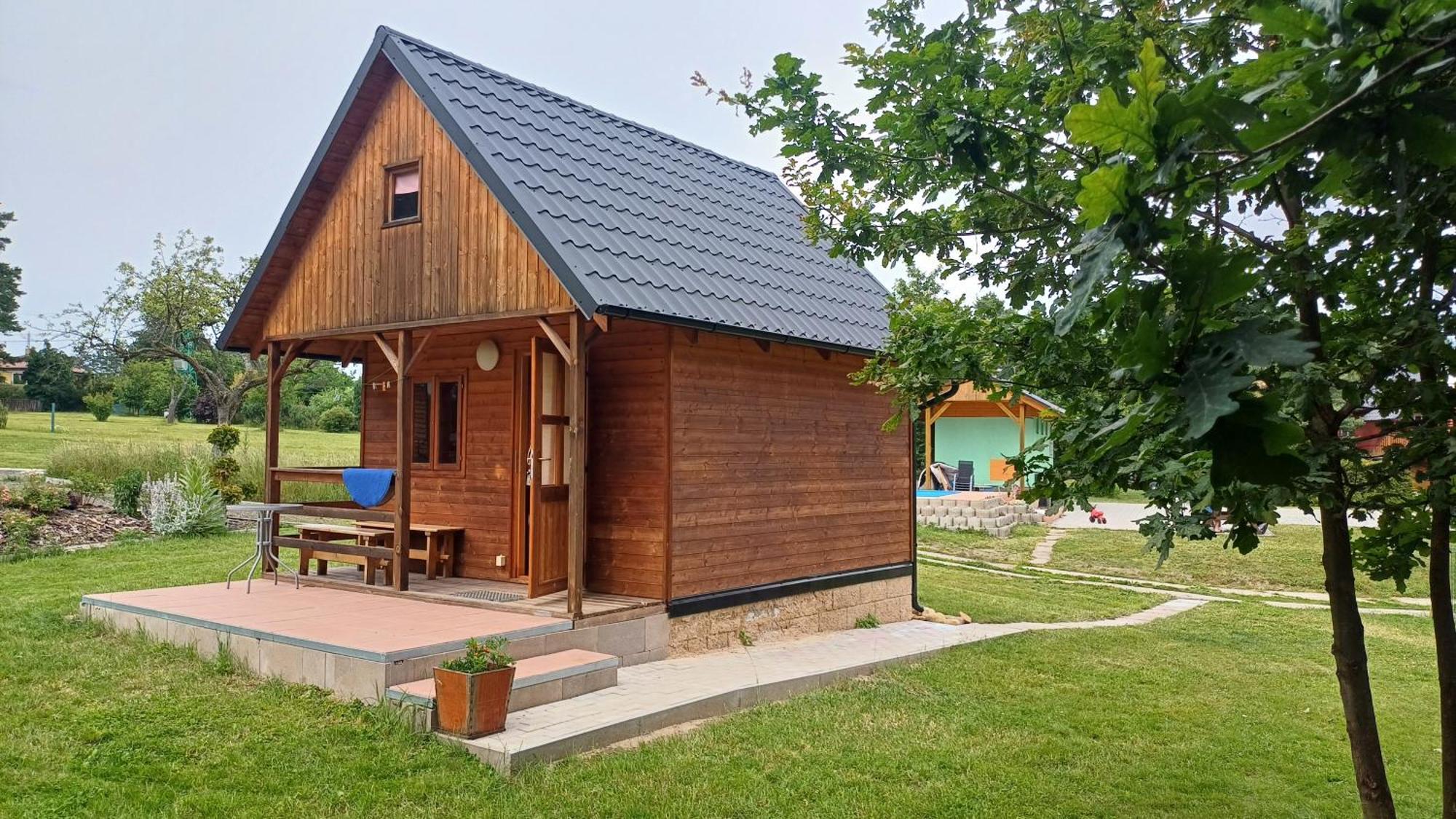 Penzion Slunecno Dobšín Bagian luar foto