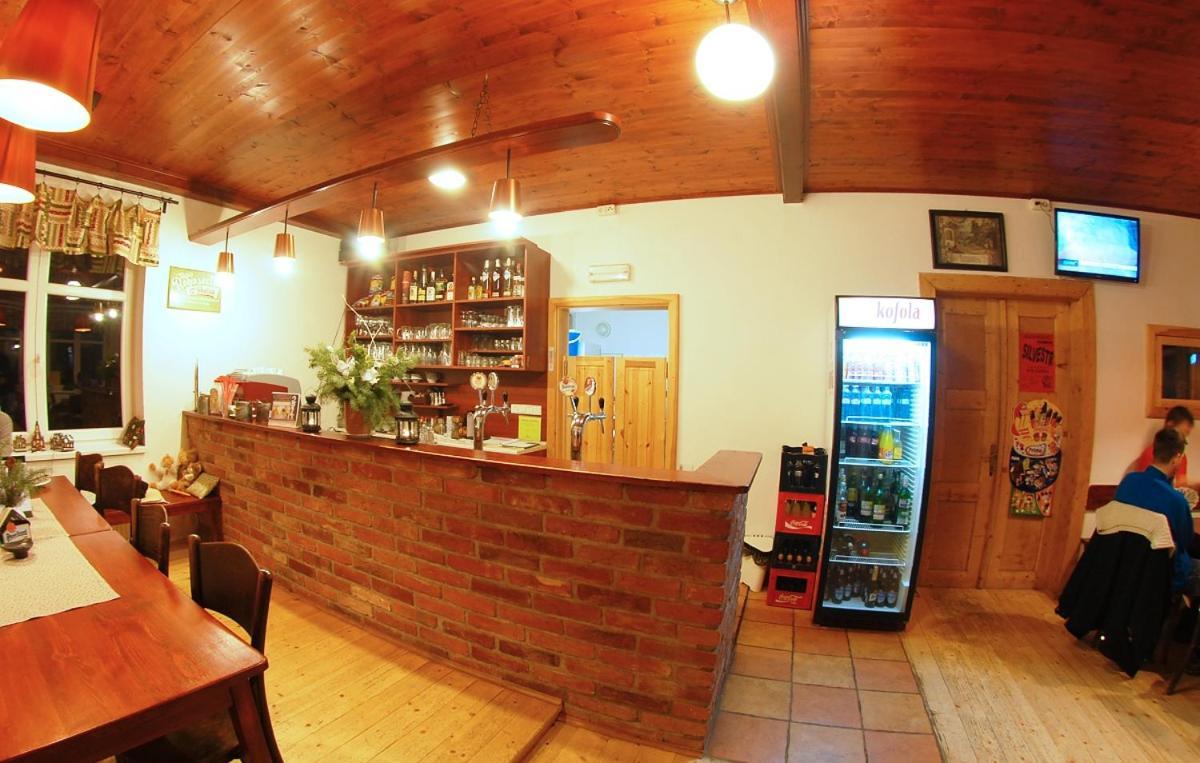 Penzion Slunecno Dobšín Bagian luar foto