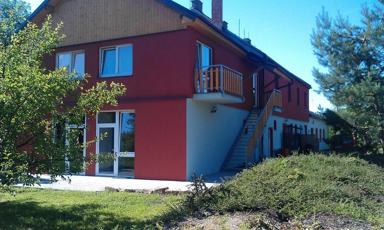 Penzion Slunecno Dobšín Bagian luar foto
