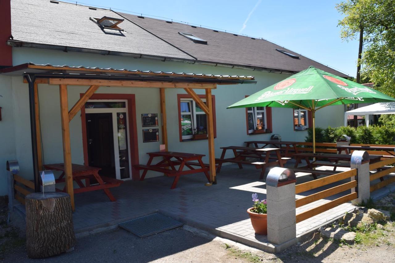 Penzion Slunecno Dobšín Bagian luar foto